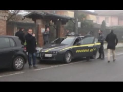 Piacenza - Sequestrate ville e auto a due famiglie rom (07.12.16)
