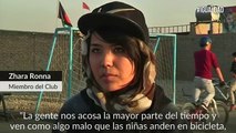 ¡Con ciclismo freestyle! Así escapan las mujeres en Afganistán de la violencia