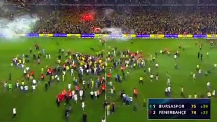 Allah bize beraberliğe sevinmeyi nasip etmesin. Bakın bu bi dramdır.