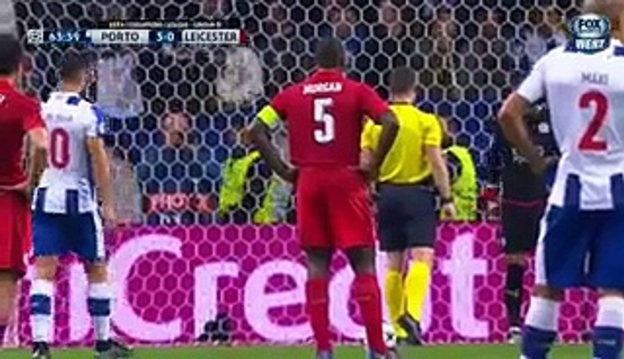 Andre Silva Goal HD - FC Porto 4-0 Leicester City 07.12.2016 HD
