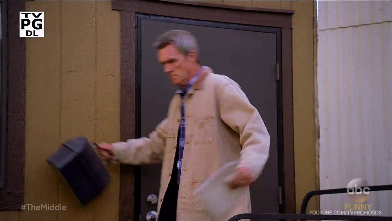 The Middle 8x08 Promo "Trip And Fall" (HD)