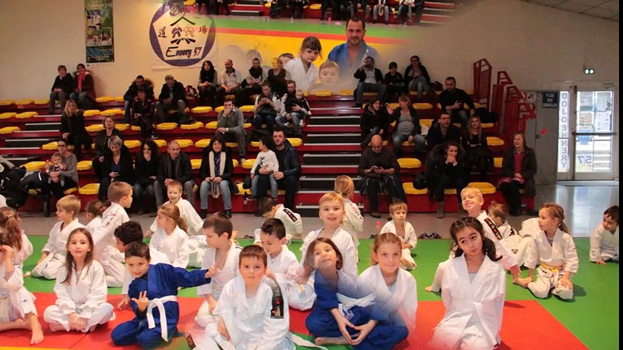 Saint Nicolas et Saint Fouettard au judo d'Ennery