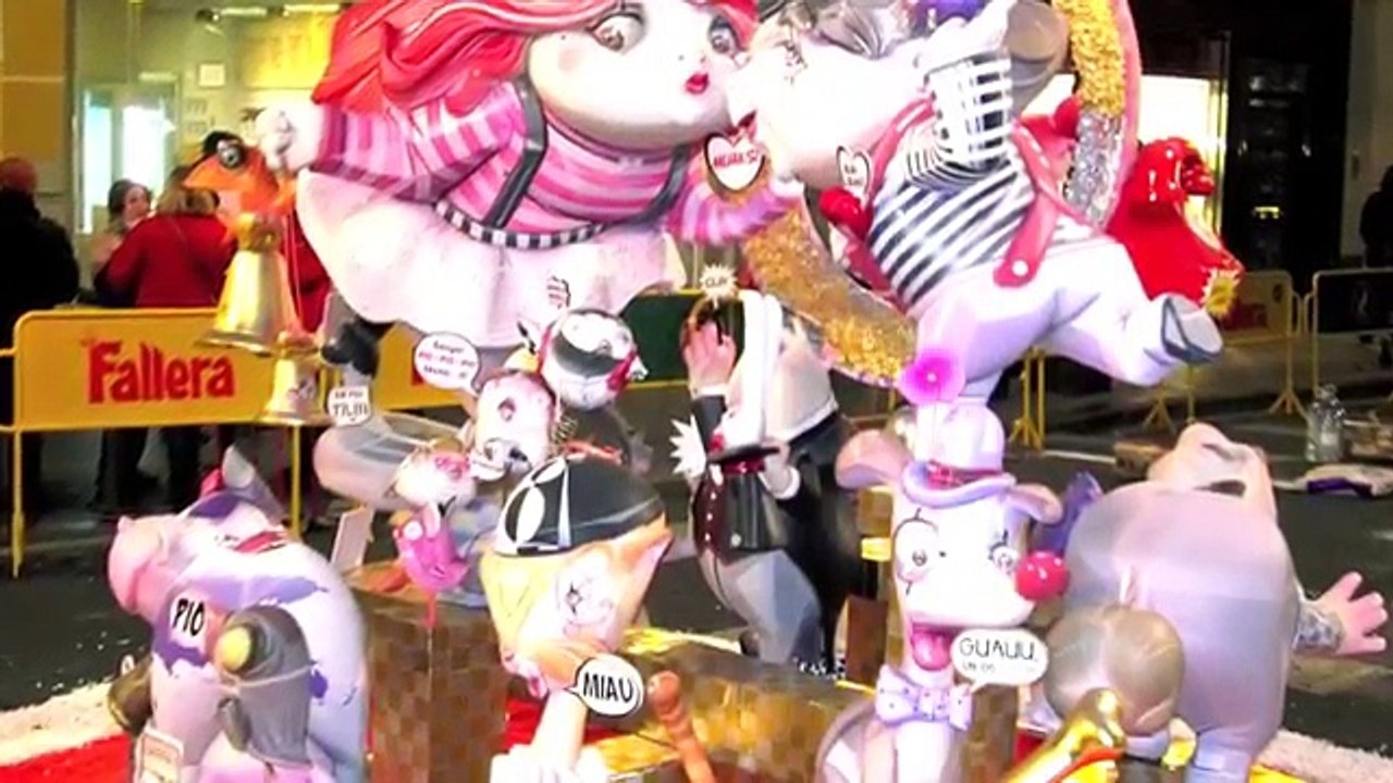 Gracias artistas falleros Fallas de Valencia 2015