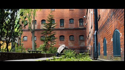 DIE BLUMEN VON GESTERN Trailer German Deutsch (2017)