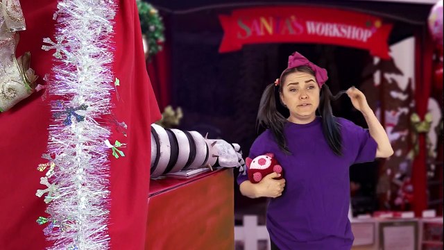 Inspector Gadget Saves Christmas - Nostalgia Critic-1XfWG5TOf4s