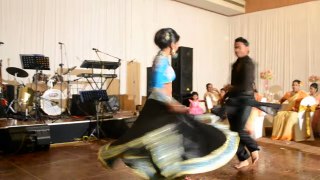 surprise wedding dance by a girl and boy in her sisters wedding
