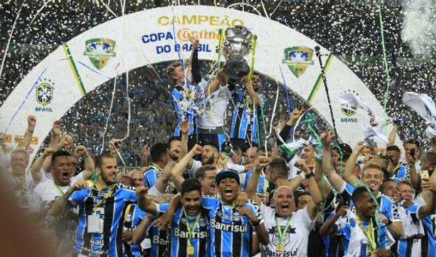 Grêmio empata com o Galo na Arena e conquista o penta da Copa do Brasil