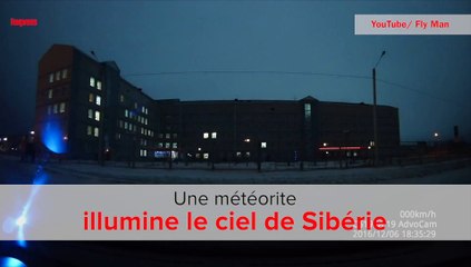 Russie: une météorite illumine le ciel de Sibérie