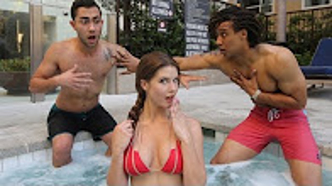 What Guys REALLY Think When They See a Hot Girl!(360p)