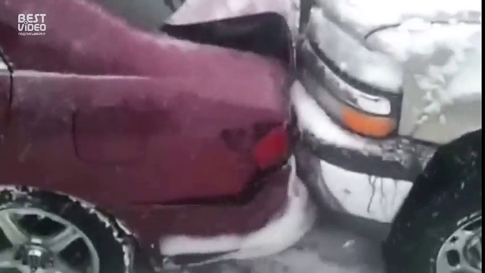 В США снегу навалило/ Клуб любителей летней резины