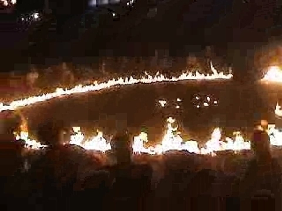 Neige de feu Aurillac 2007 Femme en feu