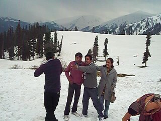 Beauty of Sri Nagar- Gulmarg with Ice