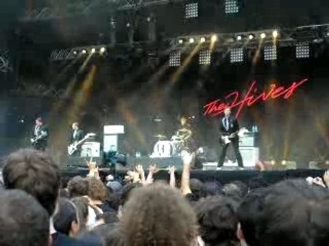 THE HIVES - TICK TICK BOOM - ROCK EN SEINE 2007