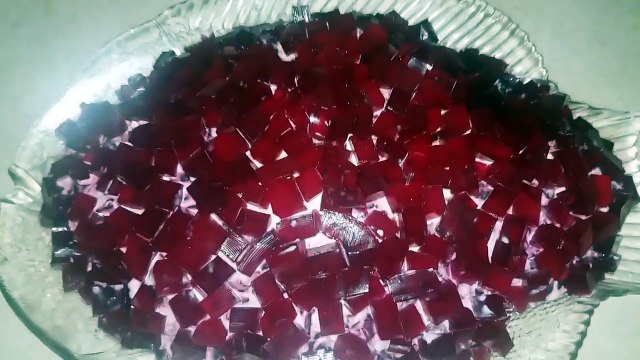 Новогодний салат Сельдь под ледяной шубой. Праздничная сельдь под шубой