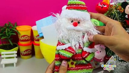 Huevo Sorpresa Gigante de Feliz Navidad en Español de Plastilina Play Doh