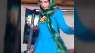 Afghan Village Girl Dance In Home رقص خانگی مست دختر افغانی