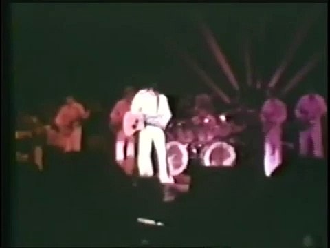 Elvis Presley - Hilton hotel, Las Vegas December 8 1976