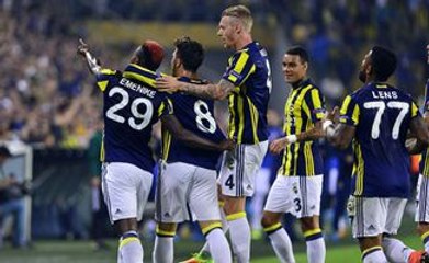 FEYENOORD - FENERBAHCE 0-1 All Goals & Highlights 08/12/16