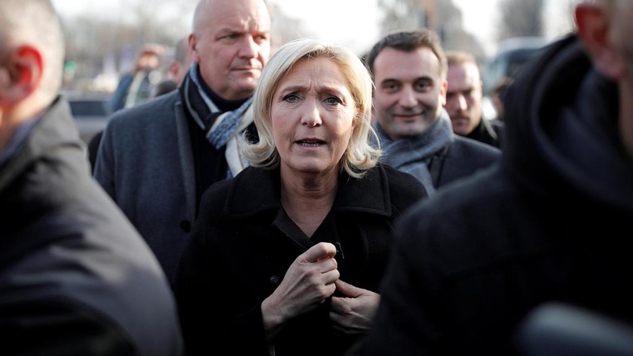 France : Marine Le Pen prône la fin de l’éducation gratuite pour les enfants de sans-papiers