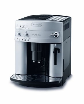 DeLonghi ESAM 3200 S Magnifica Kaffee-Vollautomat (1100 Watt, 1,8 Liter, 15 bar, Dampfdüse) silber