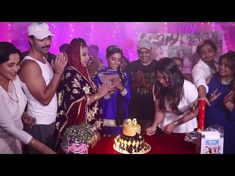 Birthday Clebration On The Sets Of TV Show Amma - Ashmit Patel & Shabana Azmi