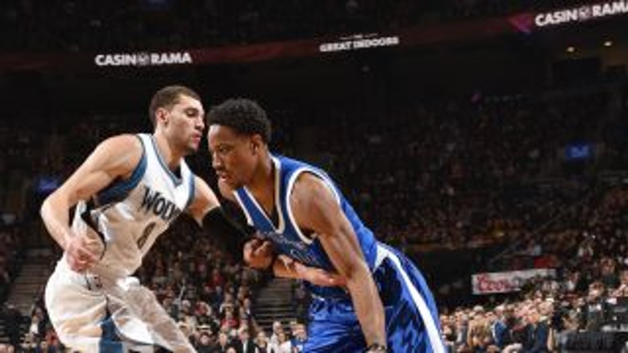 Dunk of the Night - DeMar DeRozan