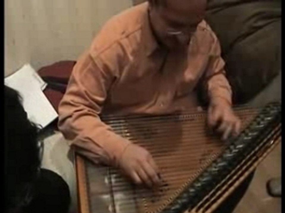 Goksel Baktagir a tunis solo 3 (partie 1).MPG