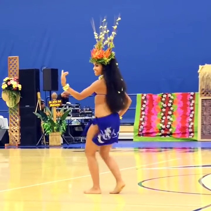 BEAUTIFUL TAHITIAN DANCE