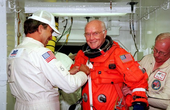 La carrière de John Glenn, en cinq dates