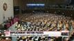 Korean lawmakers vote to impeach President Park Geun-hye
