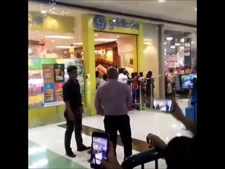 Thousands of Fans waited for Maine Mendoza outside the Mall!