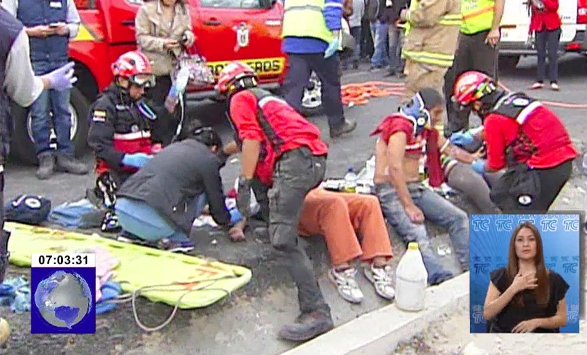 Accidente fatal deja más de 10 fallecidos luego que bus cayó a precipicio