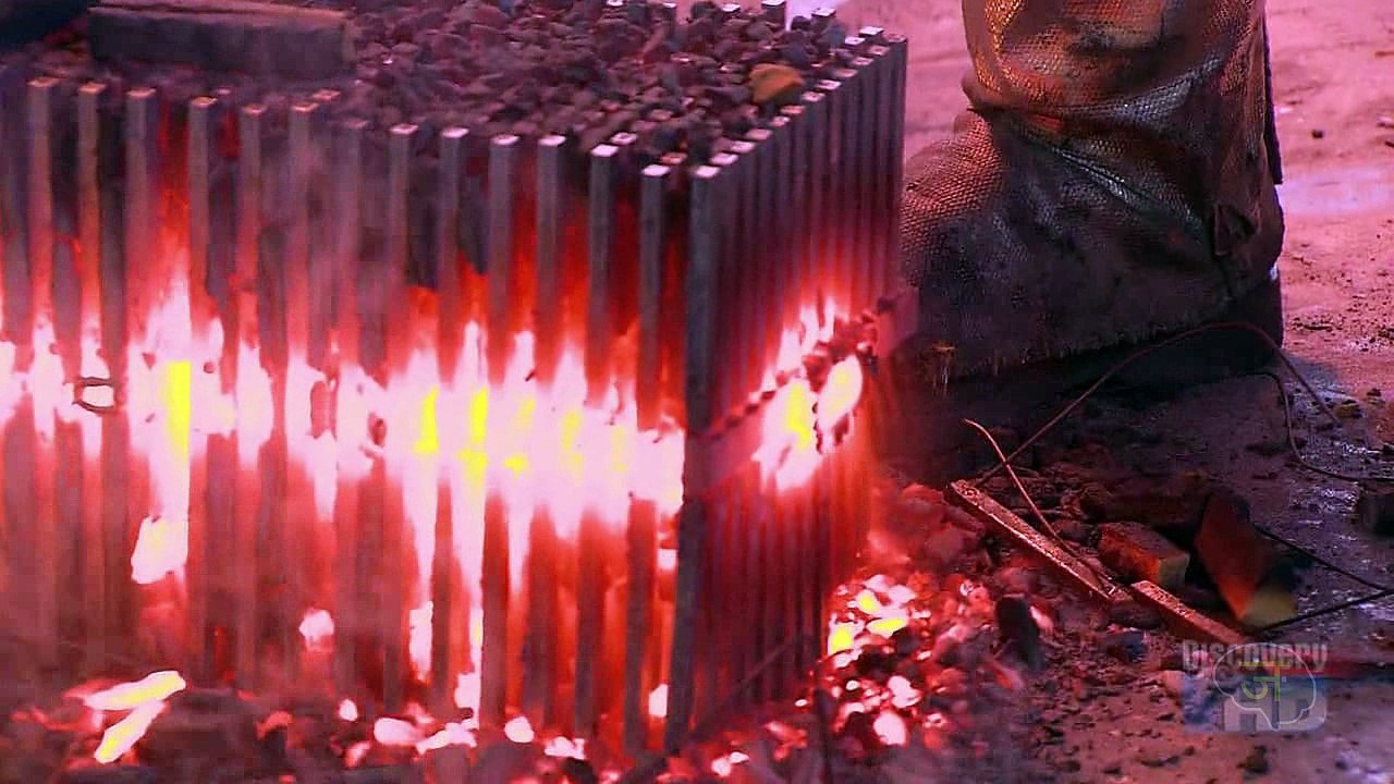 How It's Made:Magnets By Discovery हिंदी