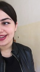 Very Beautiful Girl Singing Song