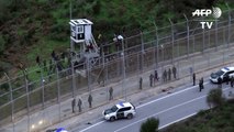 400 migrantes africanos fuerzan valla en Ceuta