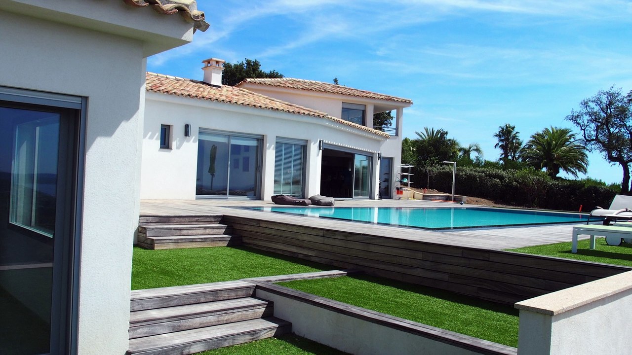 Vente VILLA Sainte-Maxime - 250 m² - Vue mer panoramique sur golfe Saint-Tropez