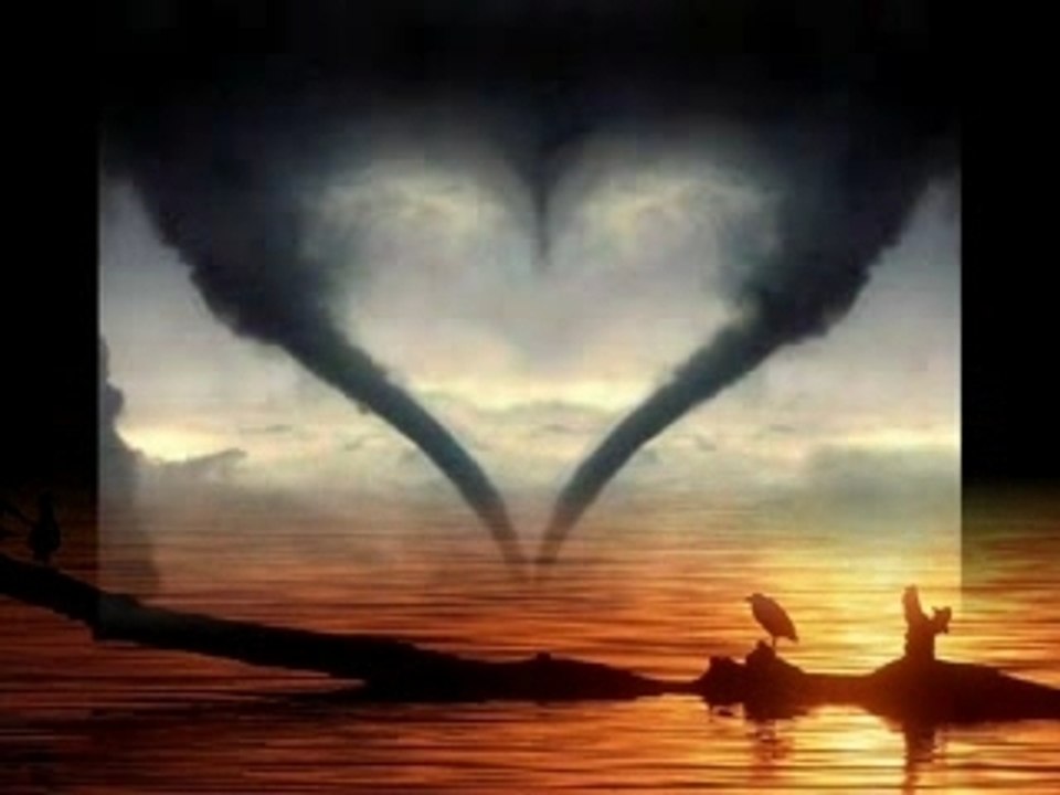 Gitme Dur ne olur bırakma ellerimi