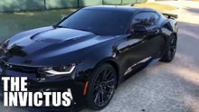 Uma apresentação nervosa do Camaro ZL1... com muito pneu queimado!