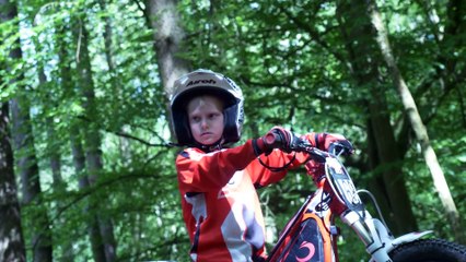 5-Year-Old Trials Rider Elliot Smith On Oset Electric Bike