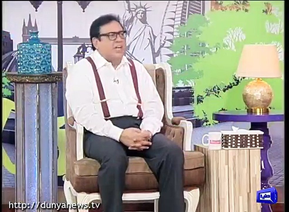 ‪Discussion on Different News... - Hasb-E-Haal -9 December 2016  (Dunya TV)