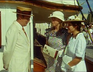 Poirot 1x07 - Problema en el mar