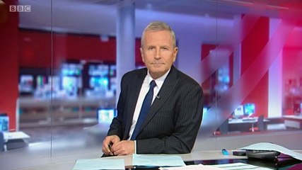 BBC1_Look North (East Yorkshire & Lincolnshire) 9Dec16 - Brayford pool swans moving on