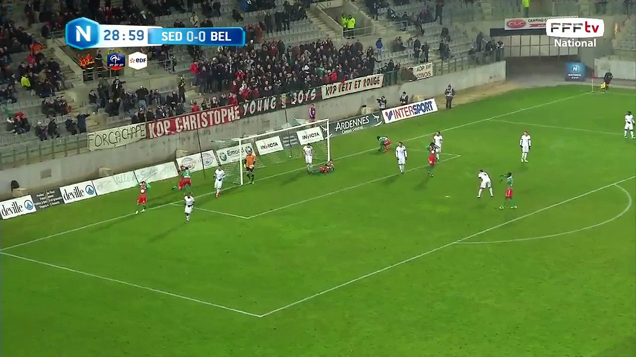 Coup franc impeccable !