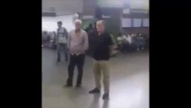 Team At the airport before flight , Plane crashes in Colombia chapecoense-02