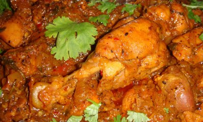 下载视频: Kadai Chicken Masala Recipe in Tamil - கடாய் சிக்கன் மசாலா