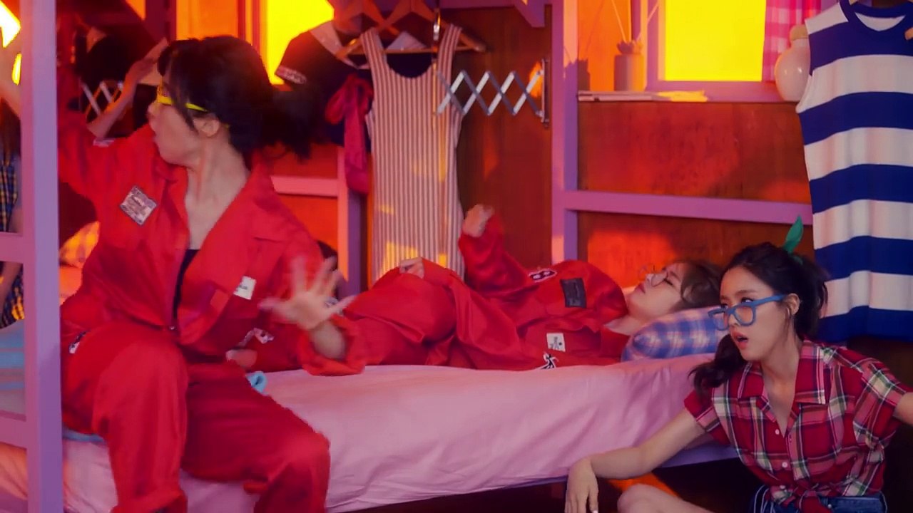 T-ARA[티아라] '완전 미쳤네 [So Crazy]' M-V