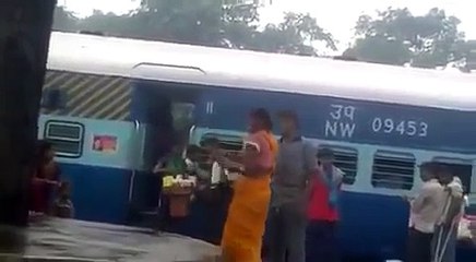 oye hoye dekho kitni mar par rai bicharo ko (1)