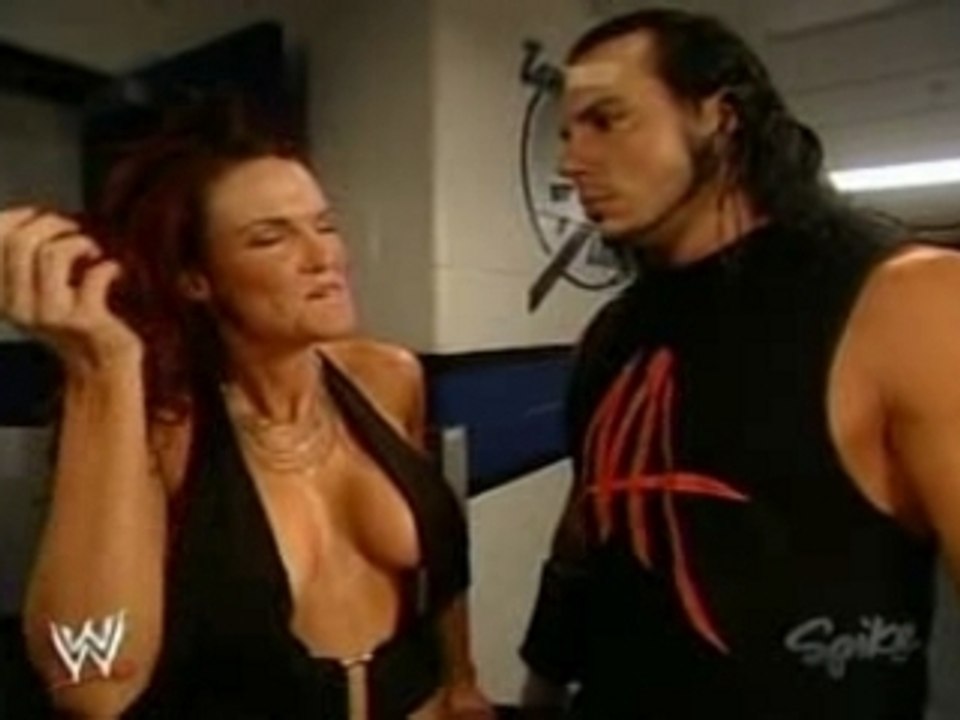 WWE 2005 8 29 RAW - Matt Hardy & Lita