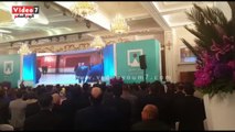 بالفيديو..الرئيس السيسى يصل مقر انعقاد جلسة الحوار الشهرى الأول للشباب