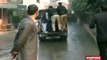 Lahore Police Constable FallsDown From Overloaded Moving Police Van